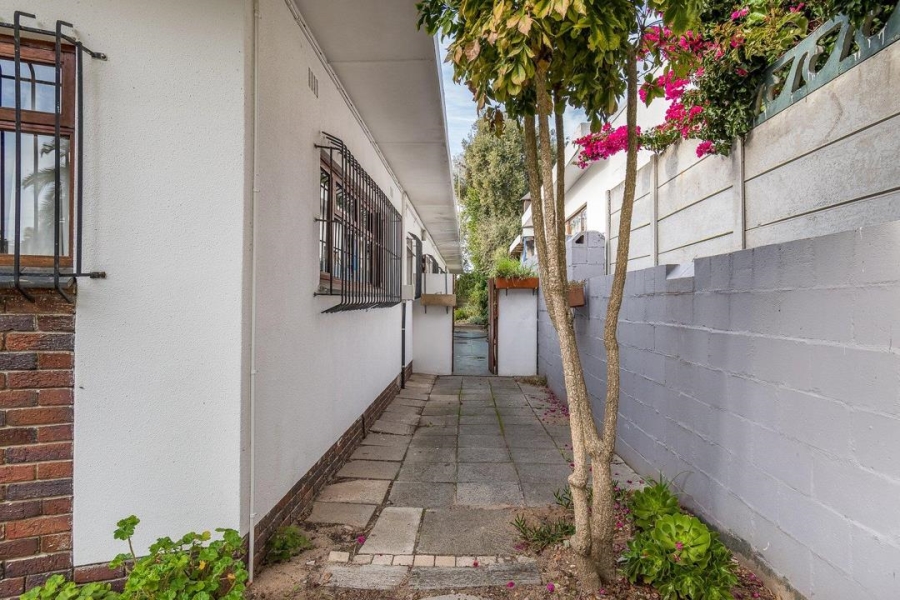 To Let 1 Bedroom Property for Rent in Stellenberg Western Cape